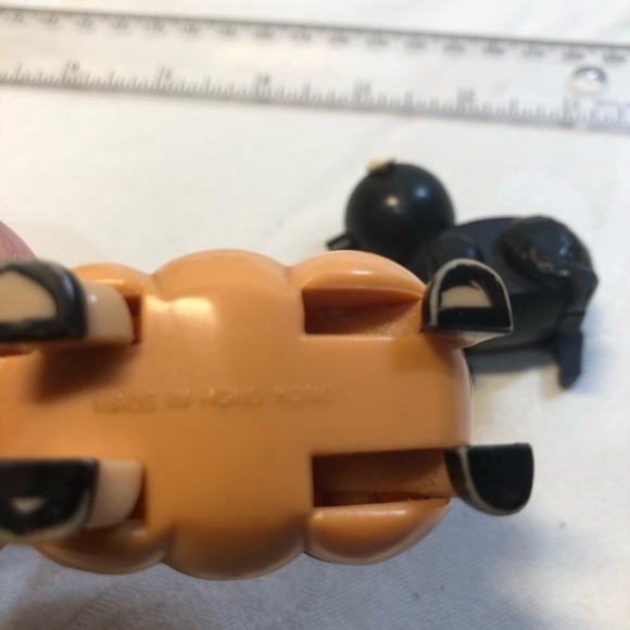 Lot of Vintage Fisher-Price Farm Animals Pigs, Cow, Hens & Sheep - Picture 8 of 9